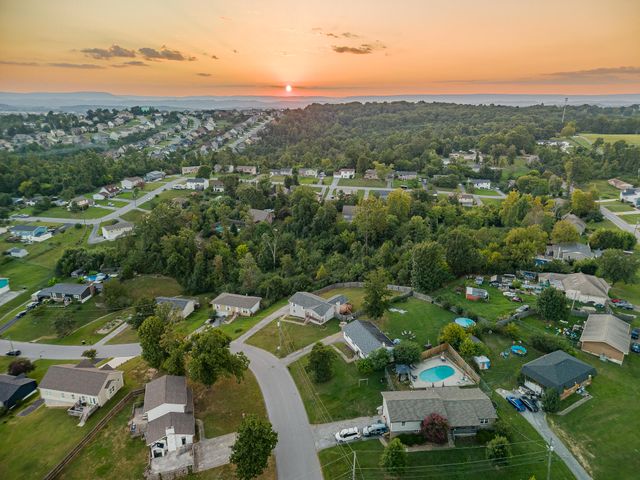 4127 Lost Oaks Drive, Ooltewah, TN 37363