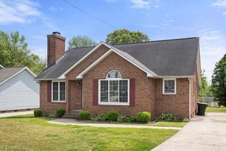 914 Broad Avenue, Greensboro, NC 27406
