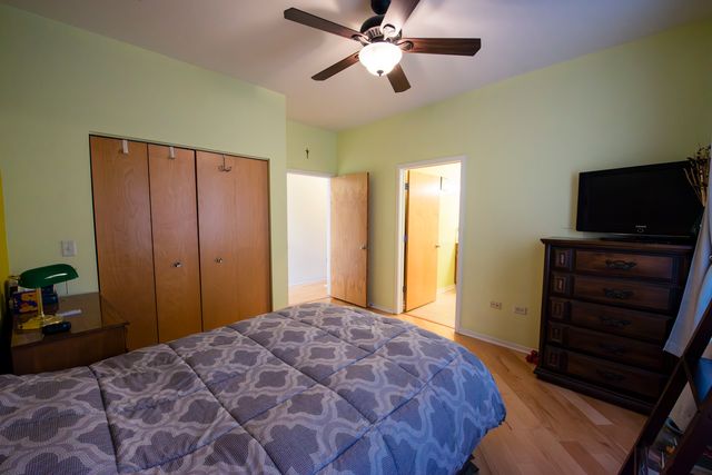 2933 N Clybourn Avenue 301, Chicago, IL 60618