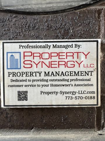 2933 N Clybourn Avenue 301, Chicago, IL 60618