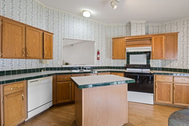 418 Broken Bow, Quitman, TX 75783