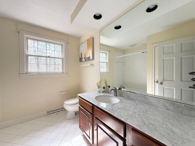 15 Cutters Ridge Rd, Carlisle, MA 01741