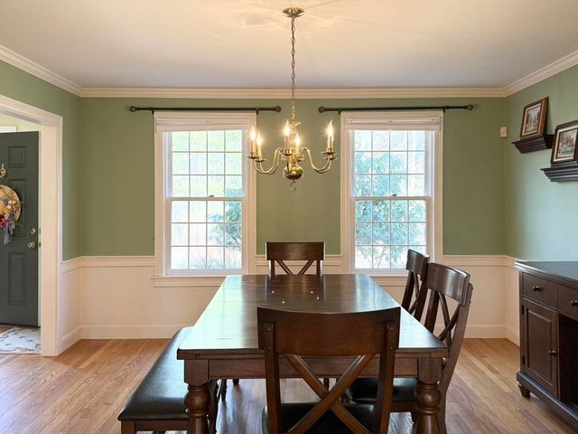 15 Cutters Ridge Rd, Carlisle, MA 01741