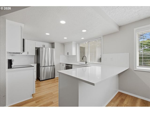 6206 Nw CHERRY St, Vancouver, WA 98663