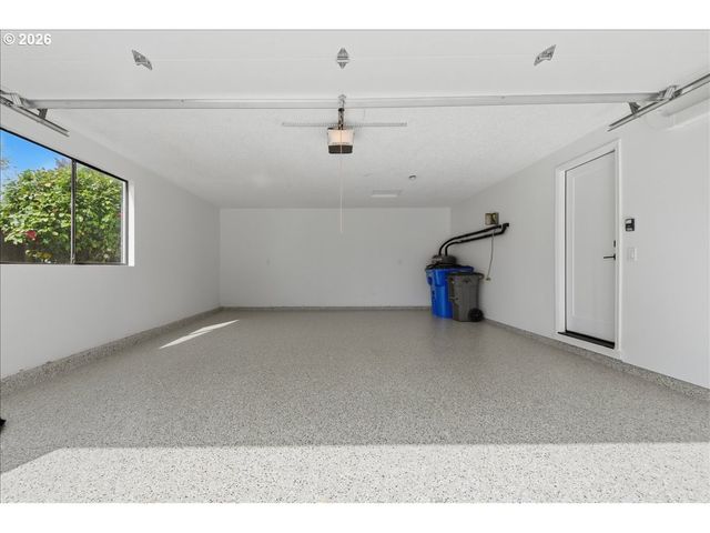 6206 Nw CHERRY St, Vancouver, WA 98663