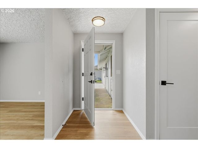 6206 Nw CHERRY St, Vancouver, WA 98663
