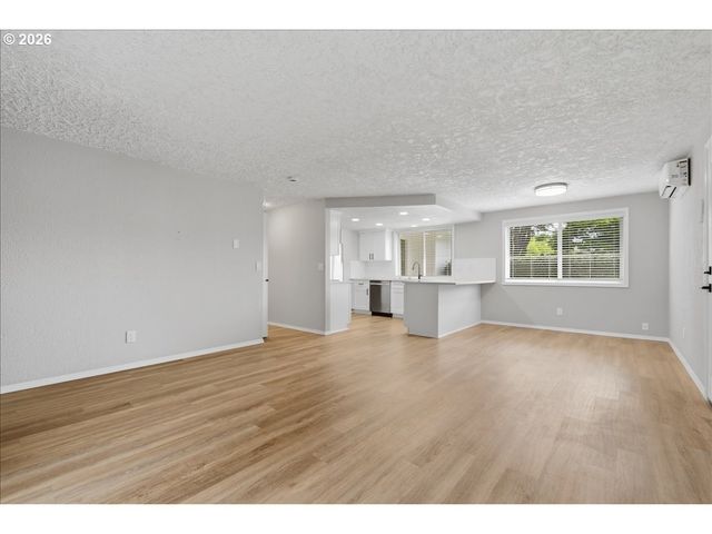 6206 Nw CHERRY St, Vancouver, WA 98663
