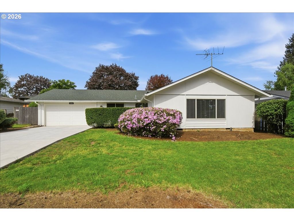 6206 Nw CHERRY St, Vancouver, WA 98663