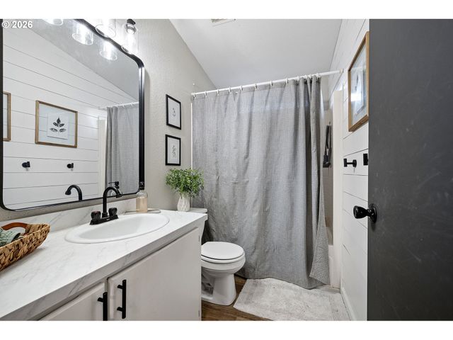 83149 MICKELSON Rd, Creswell, OR 97426