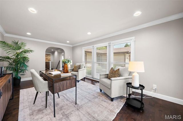 430 Glan Tai Drive, Manchester, MO 63011