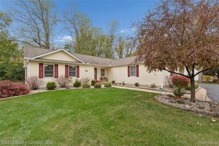 3283 Birch Run, Adrian, MI 49221