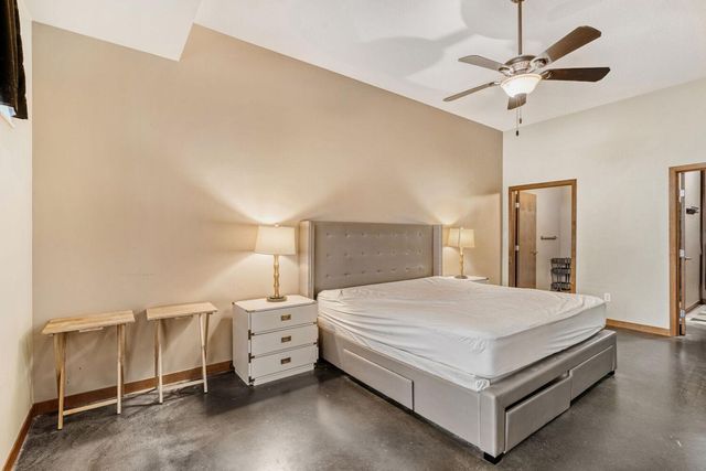 2650 University Avenue W 104, Saint Paul, MN 55114