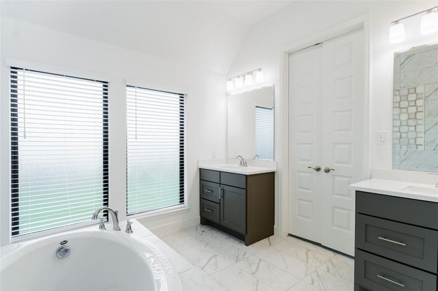 14811 Opossum Branch Court, Cypress, TX 77433