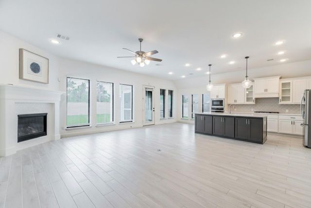 14811 Opossum Branch Court, Cypress, TX 77433