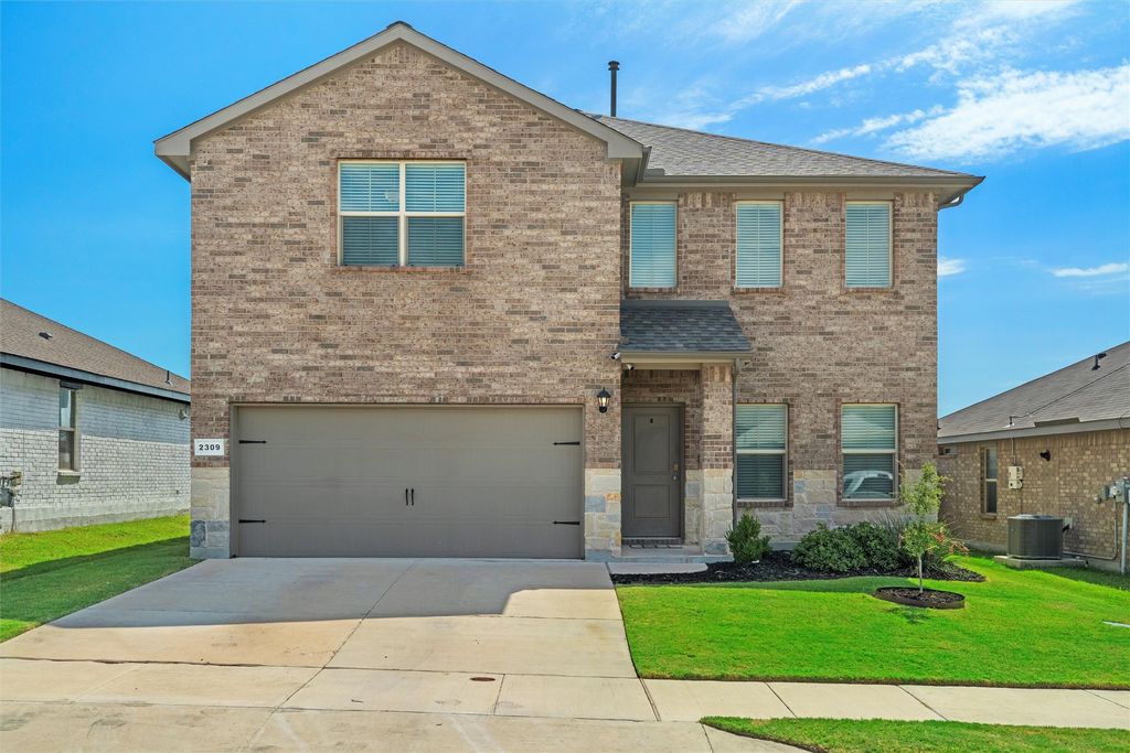 2309 Stallings Road, Fort Worth, TX 76108