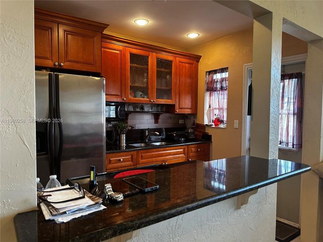 7540 SW 37th Street, Miami, FL 33155