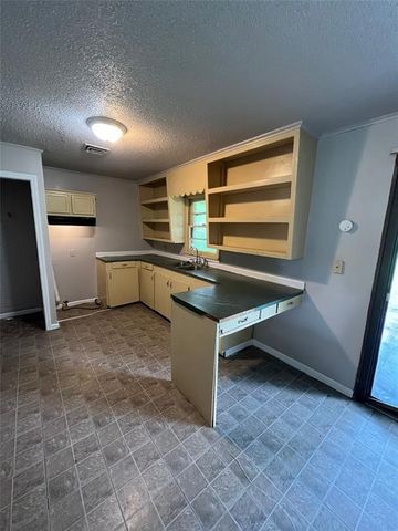 911 Windsor Drive, Shreveport, LA 71106