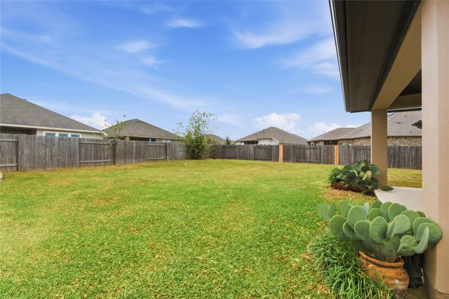 190 N Sage HOLW, Dripping Springs, TX 78620