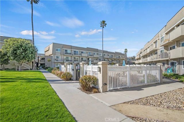 381 E Surfside, Port Hueneme, CA 93041