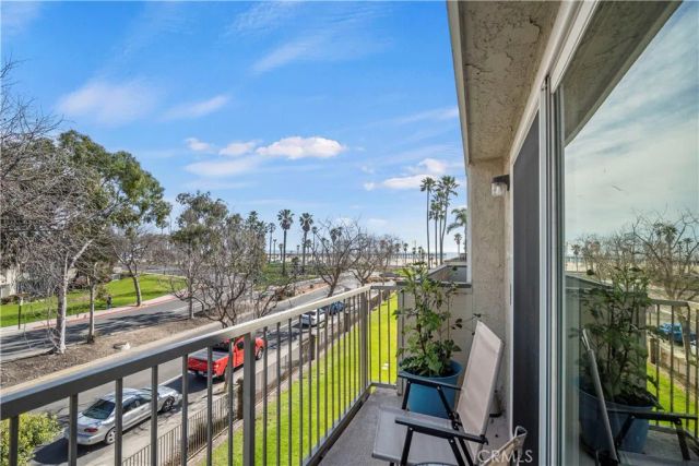 381 E Surfside, Port Hueneme, CA 93041