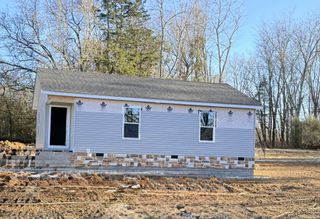 1115 Stewart Ln, Estill Springs, TN 37330