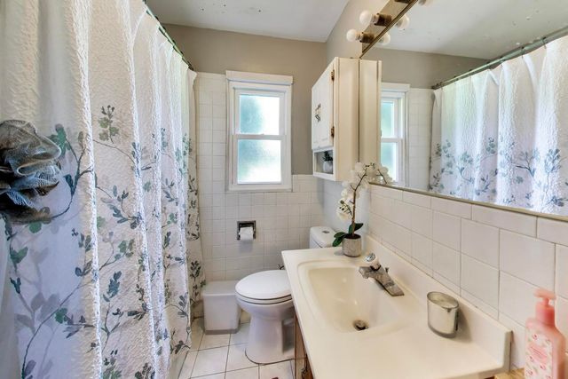 1810 E Euclid Avenue, Arlington Heights, IL 60004