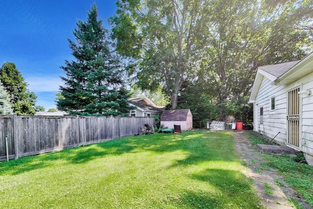 1810 E Euclid Avenue, Arlington Heights, IL 60004