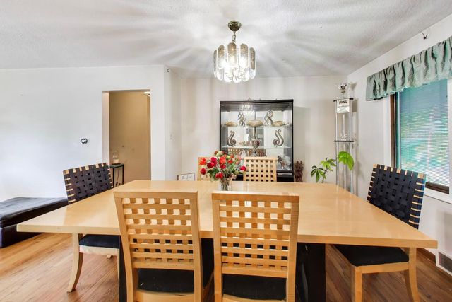 1810 E Euclid Avenue, Arlington Heights, IL 60004