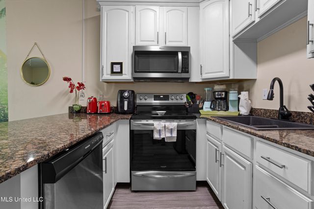 1181 Century Oaks Drive, A, Gulfport, MS 39507