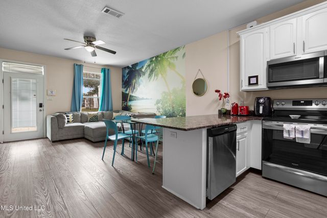 1181 Century Oaks Drive, A, Gulfport, MS 39507