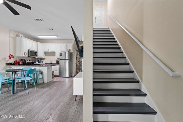 1181 Century Oaks Drive, A, Gulfport, MS 39507