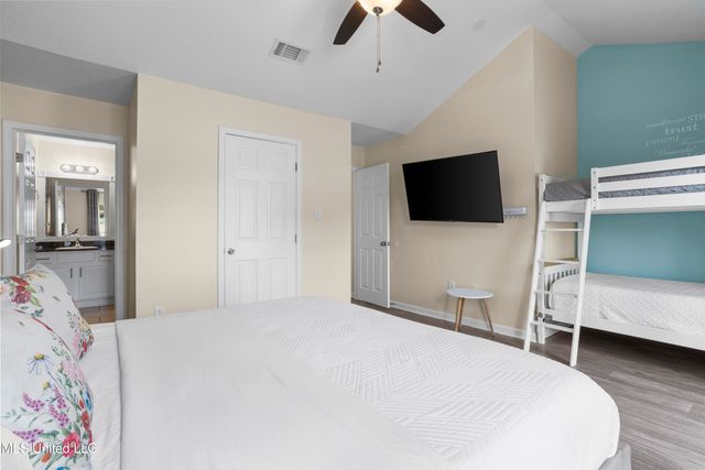 1181 Century Oaks Drive, A, Gulfport, MS 39507