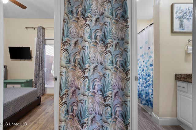 1181 Century Oaks Drive, A, Gulfport, MS 39507