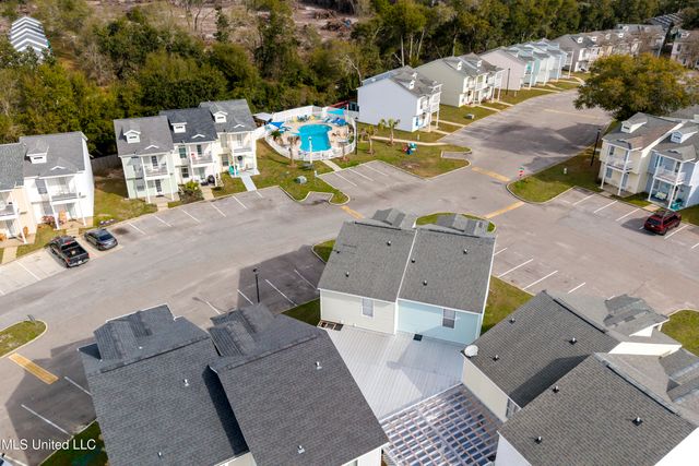 1181 Century Oaks Drive, A, Gulfport, MS 39507