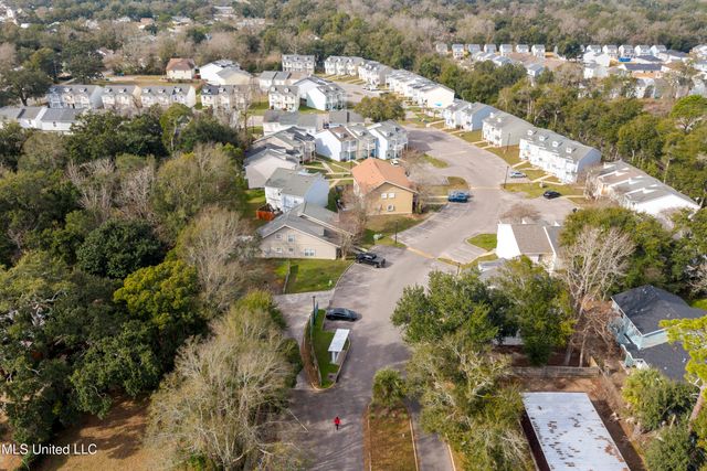 1181 Century Oaks Drive, A, Gulfport, MS 39507