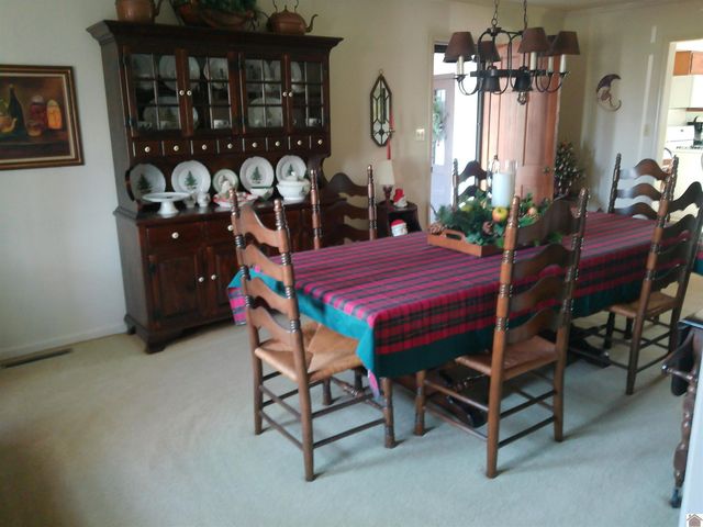 216 Ruoff Dr, Paducah, KY 42003