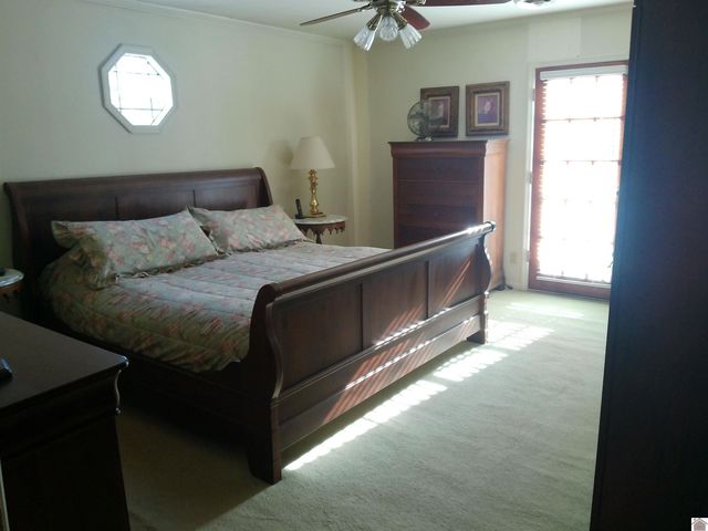 216 Ruoff Dr, Paducah, KY 42003