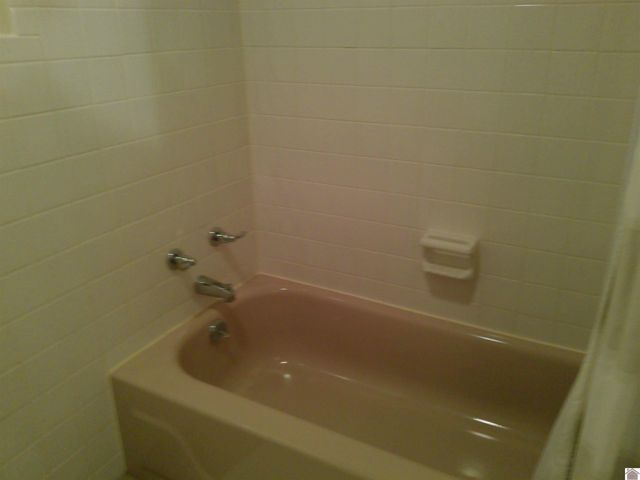 216 Ruoff Dr, Paducah, KY 42003