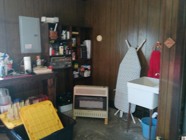 216 Ruoff Dr, Paducah, KY 42003