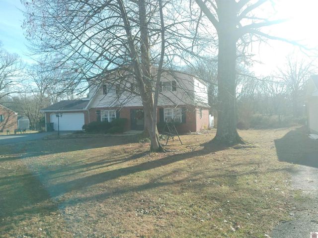 216 Ruoff Dr, Paducah, KY 42003