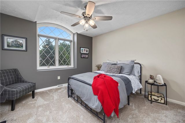 118 Brandemere Court, Elyria, OH 44035