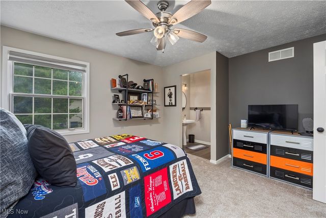 118 Brandemere Court, Elyria, OH 44035