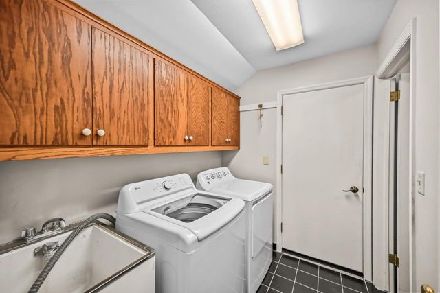 10117 N Gettysburg COURT, Mequon, WI 53092