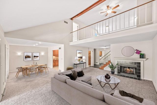 10117 N Gettysburg COURT, Mequon, WI 53092