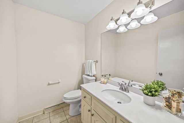 10117 N Gettysburg COURT, Mequon, WI 53092