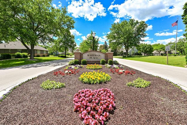 10117 N Gettysburg COURT, Mequon, WI 53092
