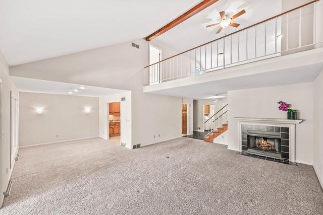 10117 N Gettysburg COURT, Mequon, WI 53092