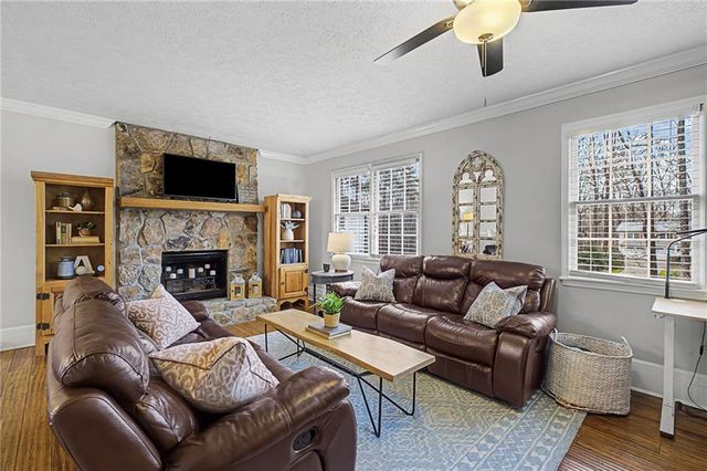 714 Osco Parkway, Woodstock, GA 30188