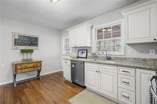 714 Osco Parkway, Woodstock, GA 30188