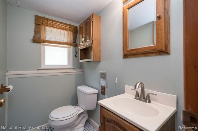 8308 Orhan Street, Canton, MI 48187